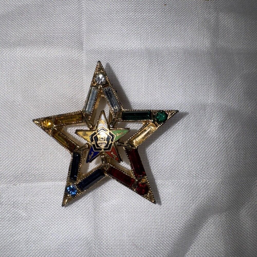OES 1.25" Multi-Color Rhinestone GOLD TONE Eastern Star Vintage Pin Brooch